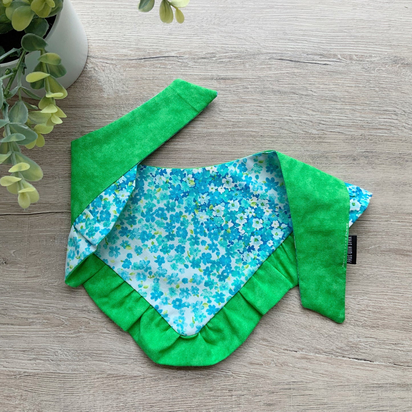 New Spring Dog bandana with ruffles, Green hombre floral, Snap on Bandana, Matching hair-bow, Bow and Bandana, Floral bandana