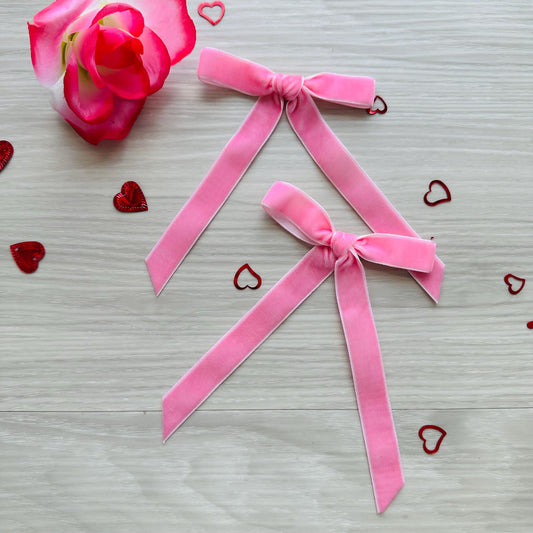 SET of 2 pink Velvet Pignail for Dogs, Puppy hair bow, girl dog bow, hair clip for dogs, alligator clip and french barrette, Pet hair clips,