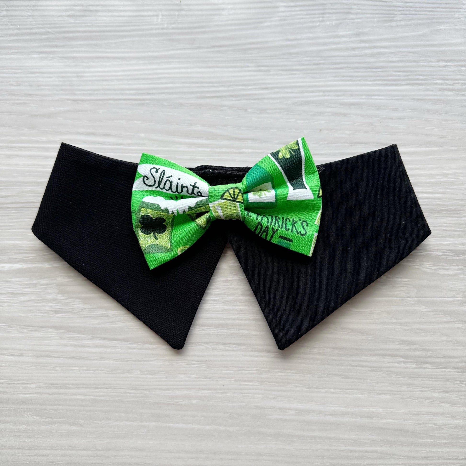 St Patricks Dog Collar Bandana, Plaid and gold lucky charms