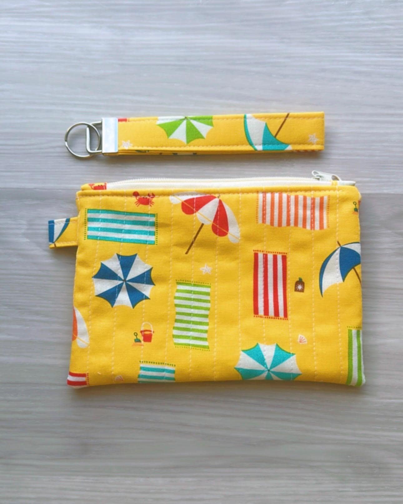 SET Zipper Pouch/Coin Purse with Matching Key Fob Handmade Quilted wristlets key chain wallets