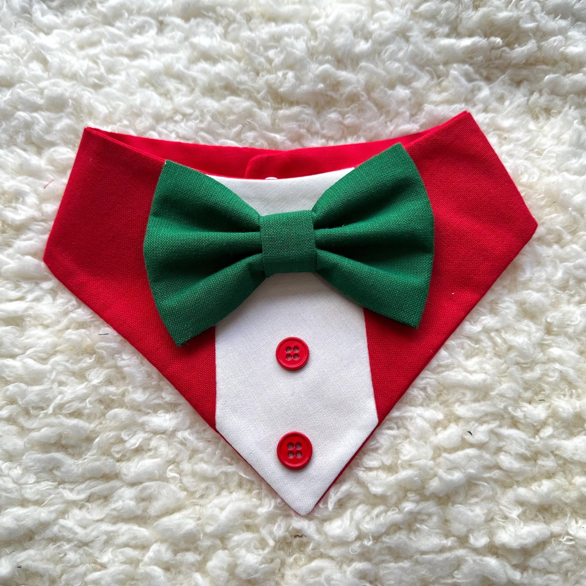 Christmas Red and Green Dog Tuxedo Bandana, Snap on bandana for christmas gift, Puppies dog scarf XMas gift, pet accesories for holiday