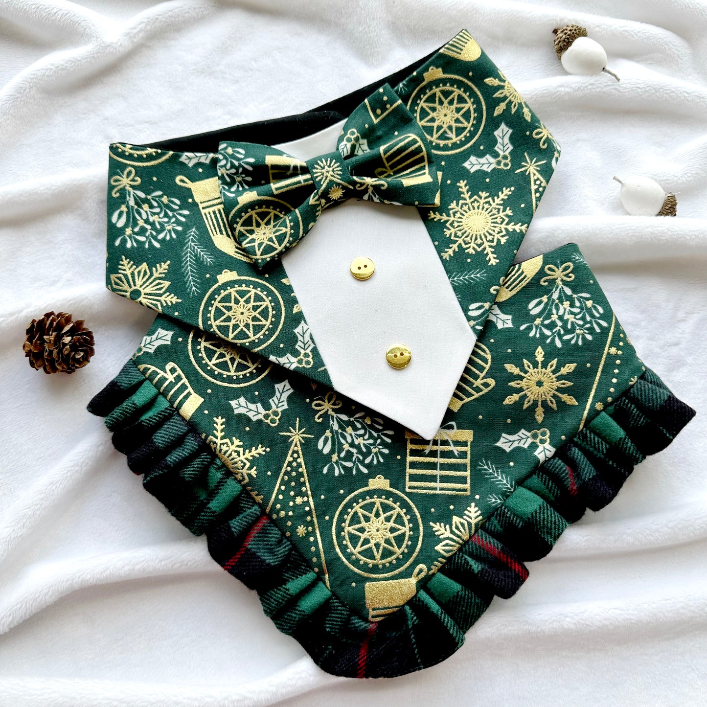 Christmas Green & Gold W/Ruffles Dog bandana