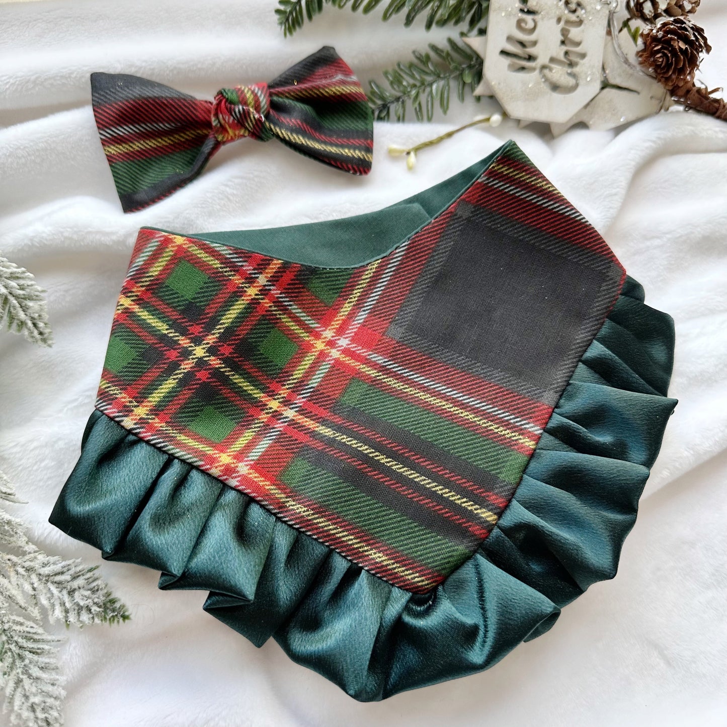 Christmas Green Plaid W/Ruffles Dog bandana