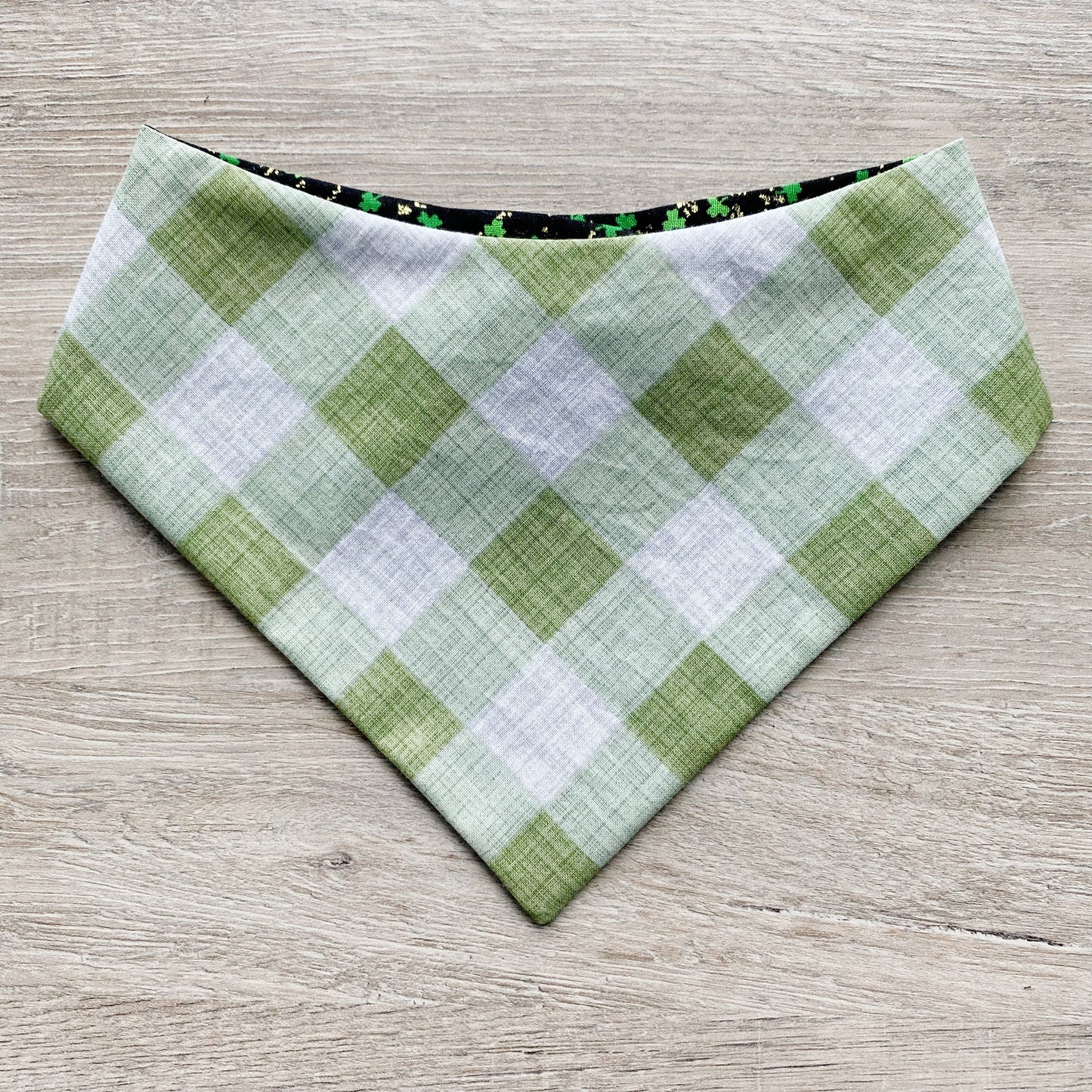 St. Patrick Dog Bandana, Black and green plaid