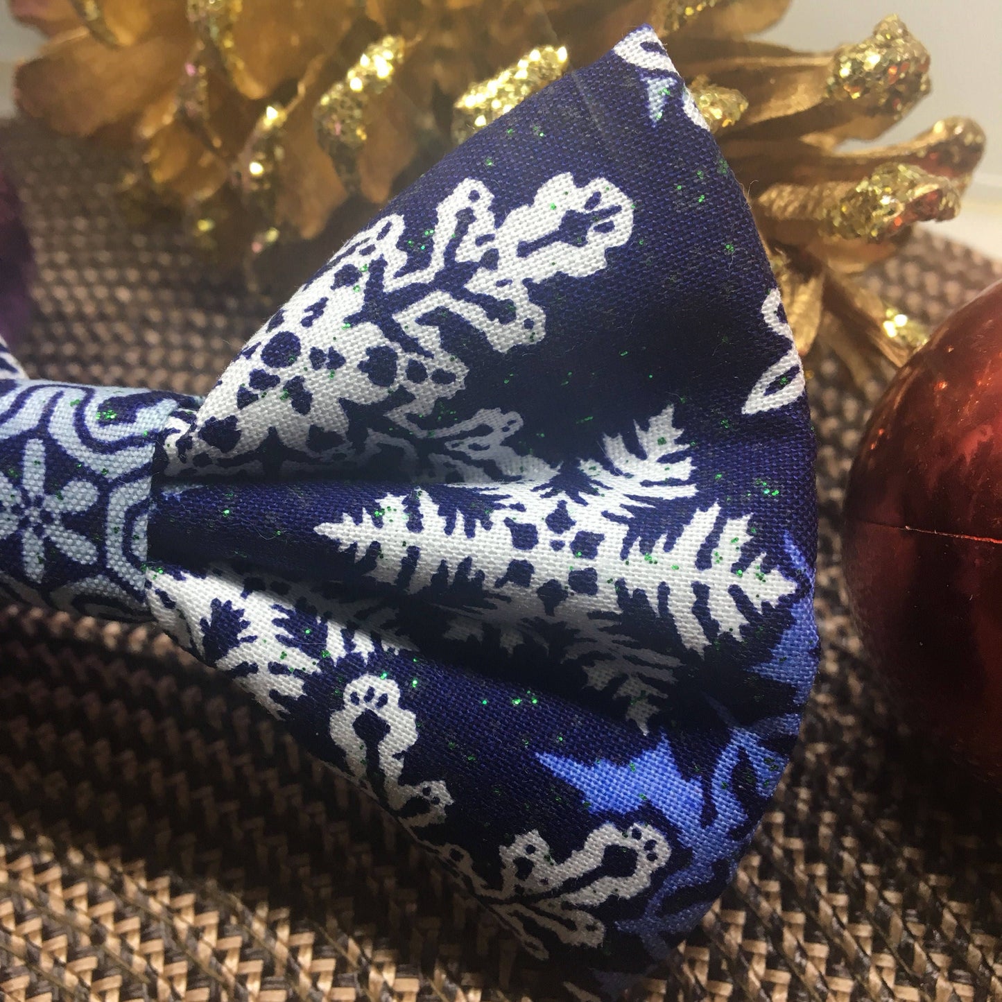 Christmas Snowflake Dog Bow Tie, Holiday Pet Collar Accessory