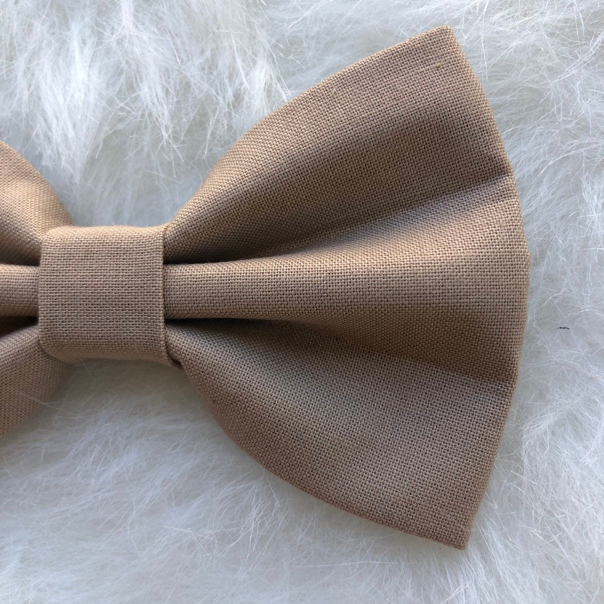 Nude\Beige Fall Dog Bow Tie, Fall dog bow tie, Dog Accessories, Dog Clothe, Dog Bow tie, Puppy Bow, Pet bowtie, autumn bowtie