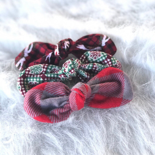 Plaid Dog hair bow clip, girl dog bow, hair clip for dogs, alligator clip, french barrette clip, christmas bow