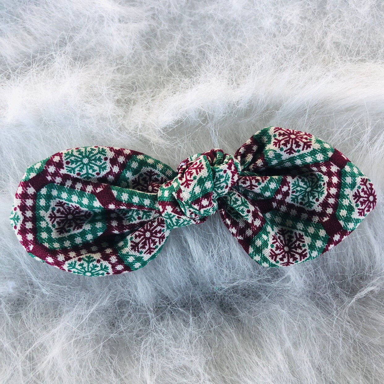 Plaid Dog hair bow clip, girl dog bow, hair clip for dogs, alligator clip, french barrette clip, christmas bow