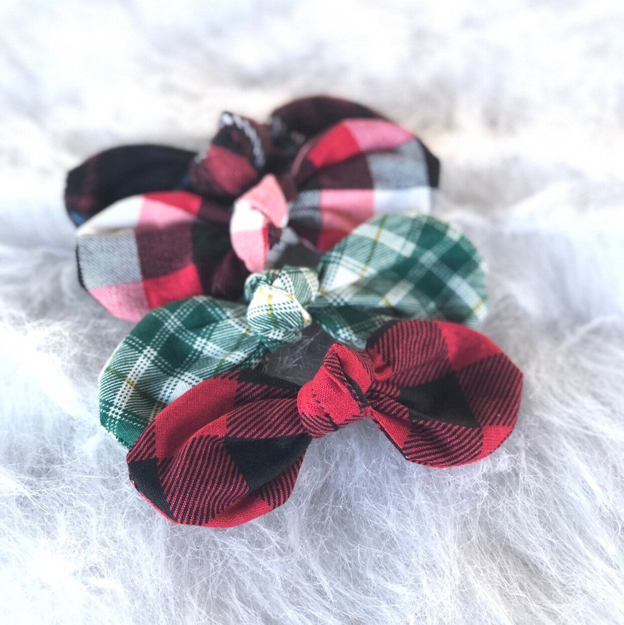 Plaid Dog hair bow clip, girl dog bow, hair clip for dogs, alligator clip, french barrette clip, christmas bow