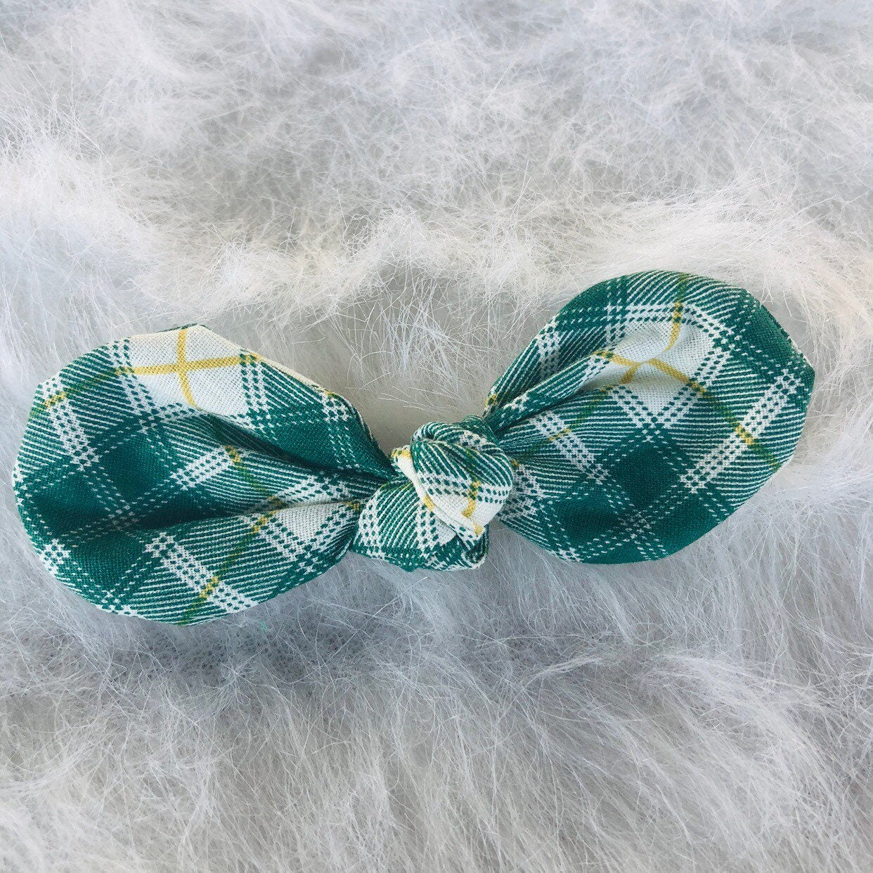 Plaid Dog hair bow clip, girl dog bow, hair clip for dogs, alligator clip, french barrette clip, christmas bow