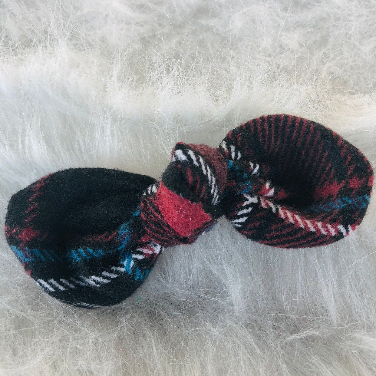 Plaid Dog hair bow clip, girl dog bow, hair clip for dogs, alligator clip, french barrette clip, christmas bow