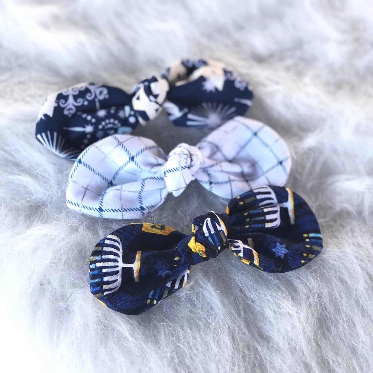 Hanukkah Dog hair bow clip, girl dog bow, hair clip for dogs, alligator clip, french barrette clip, christmas bow