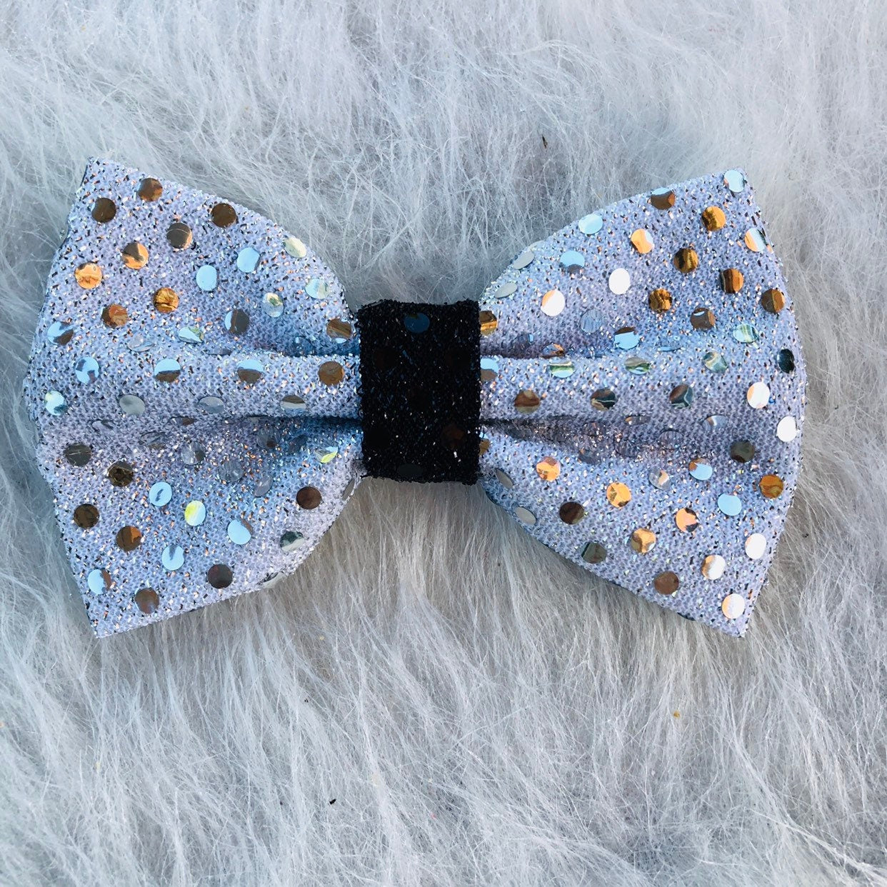 Christmas Silver-Black Glitter Dog Bow Tie, Dog Accessories, Dog Clothe, Dog Bow tie, Puppy Bow, Pet bowtie, Red bow tie, Glitter Bow