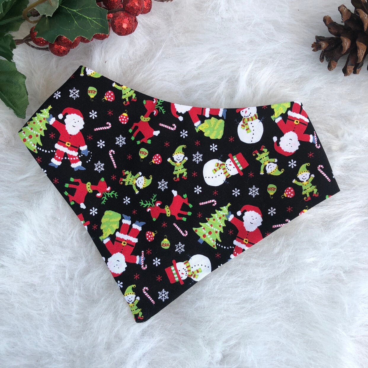 New! Santa claus Dog Bandana, Reversible dog Bandana, fall dog bandana, puppy dog bandana, over the collar, tie on bandana, christmas