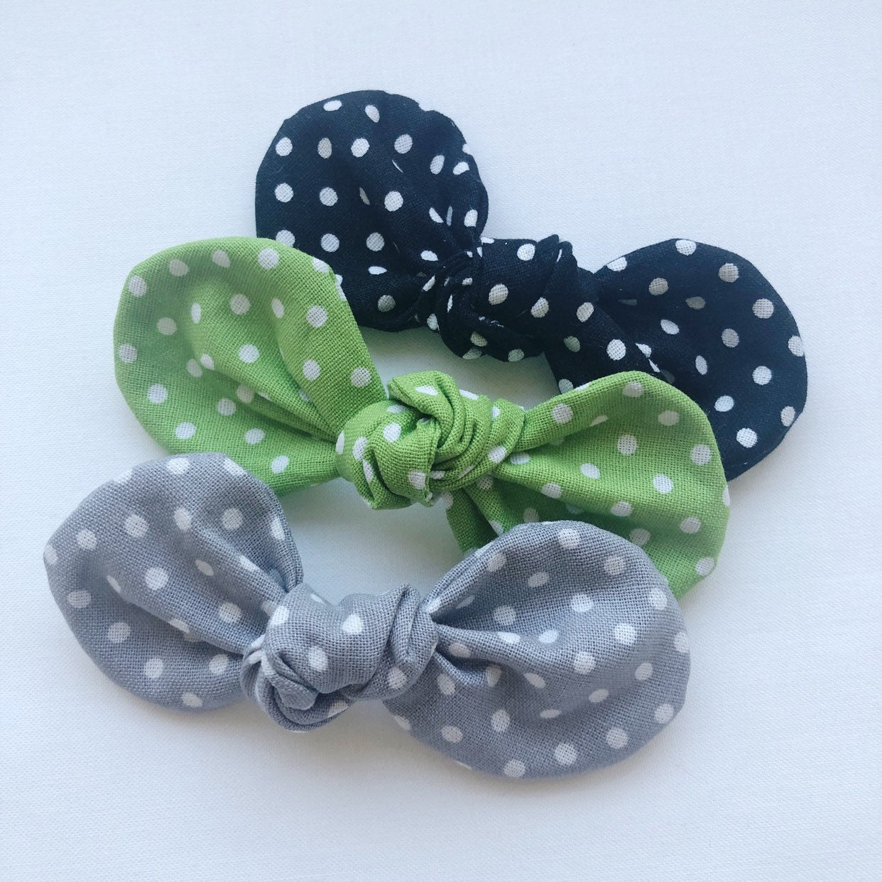 New! Gray Green Black bow, Plka dot hair bow, girl dog bow, hair clip for dogs, alligator clip, french barrette
