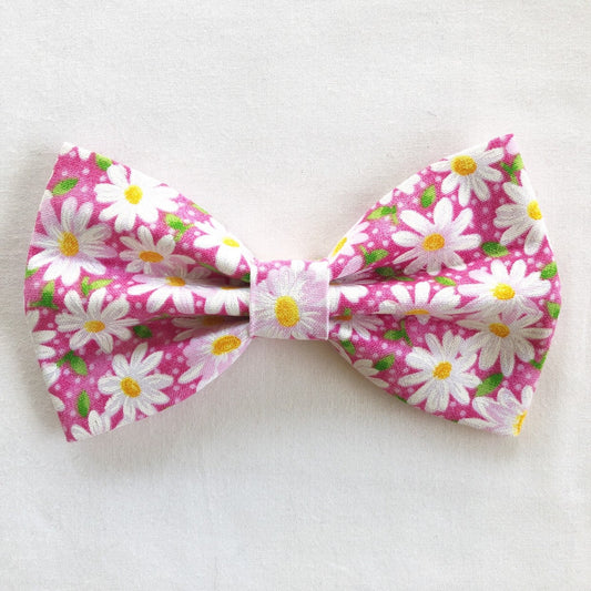 New! Pink Daisy Dog Bowtie, pet accessories, bow ties, spring dog accessories, dog collar, pet bow tie