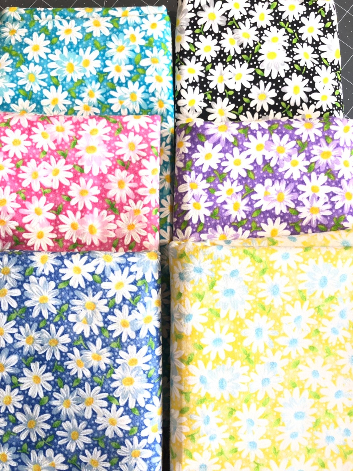 Daisy Floral Dog Bow Clip, Cotton Hair Clip (3.75 wide)