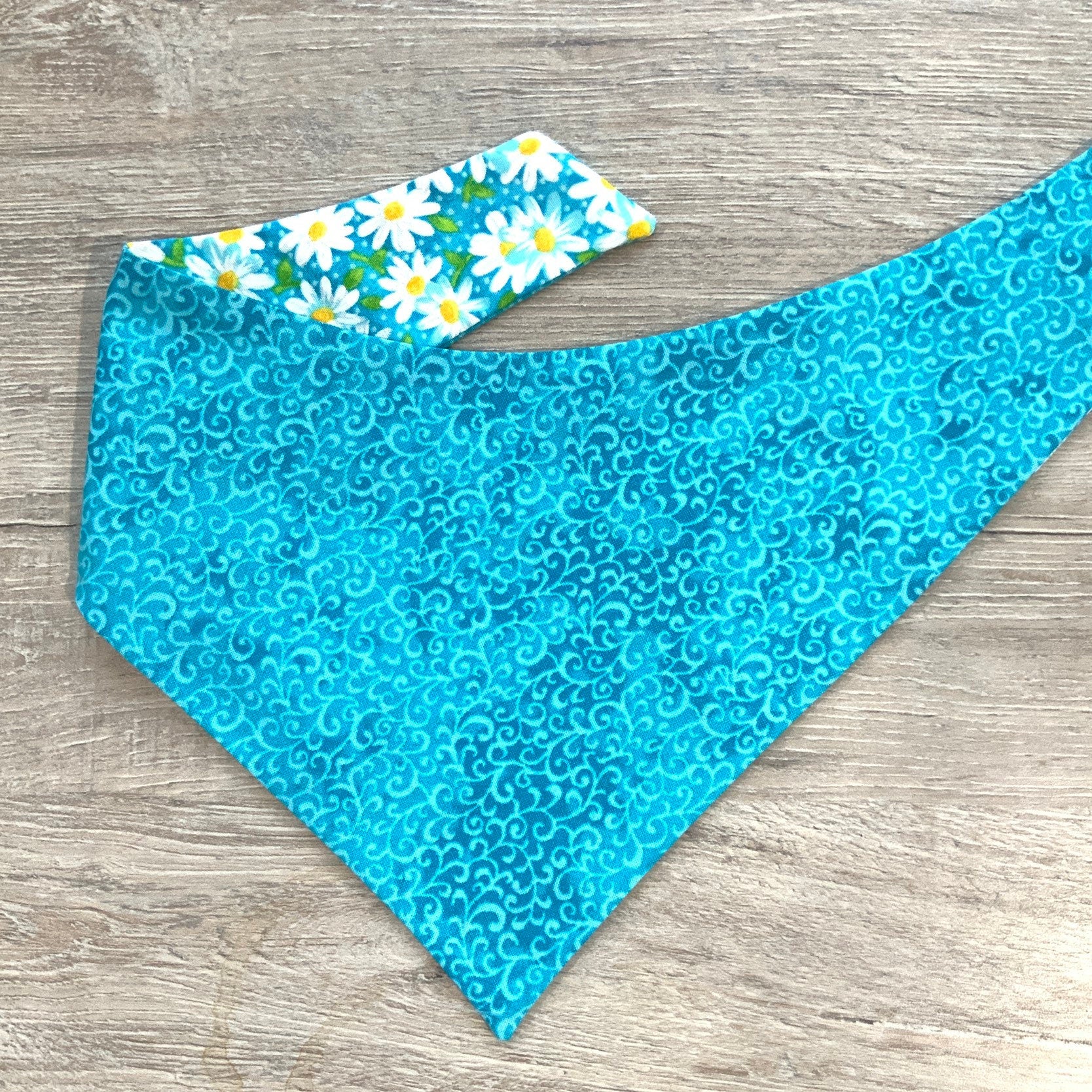 New! Daisy Flower Teal Dog Bandana, Pet Scarf, snaps on, tie on, Season bandana, Tassel bandana, pom pom bandana, pet bandana