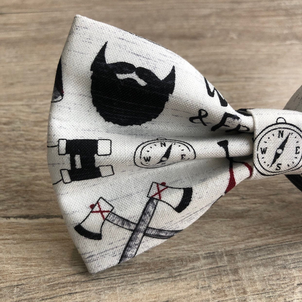 Wild & Free Camping Dog Bow Tie, Outdoor Adventure Pet Collar