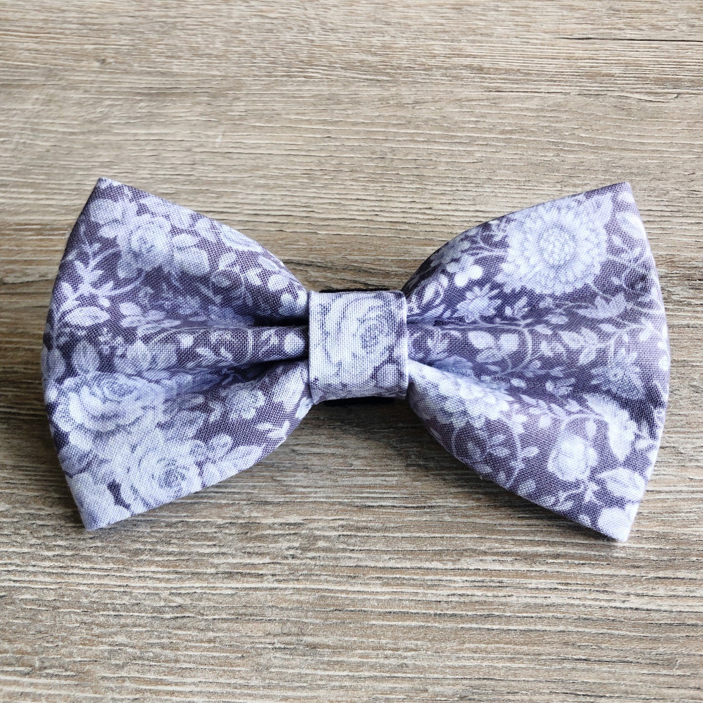 Floral Dog Bow Tie, Purple Lavender Cotton, Handmade Pet Collar