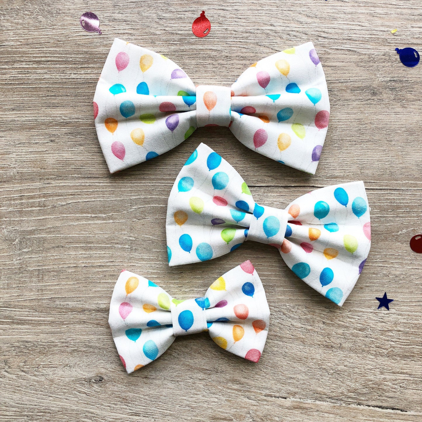 Birthday dog bowtie Tiny balloons