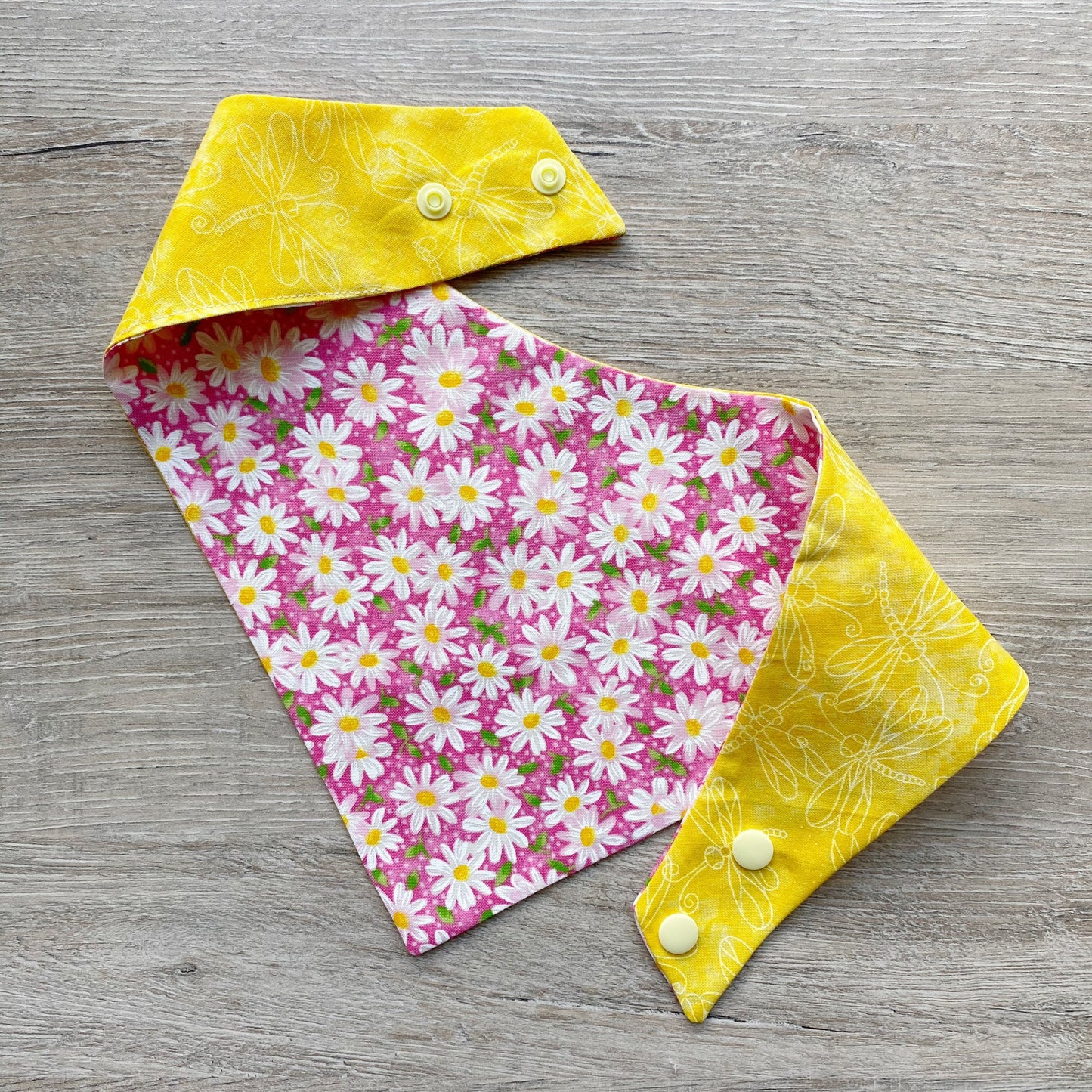 Pink Daisy Flower, Dog Bandana, Pet Scarf, snaps on, tie on, Season bandana, Tassel bandana, pom pom bandana, pet bandana