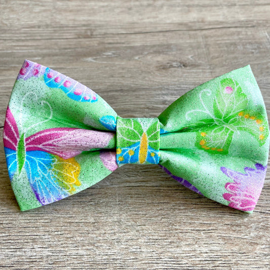 Green Butterfly Dog Bow Tie, Dog Accessories, Dog Clothe, Dog Bow tie, Puppy Bow, Pet Scarf, Summer dog bowties, camping bow tie