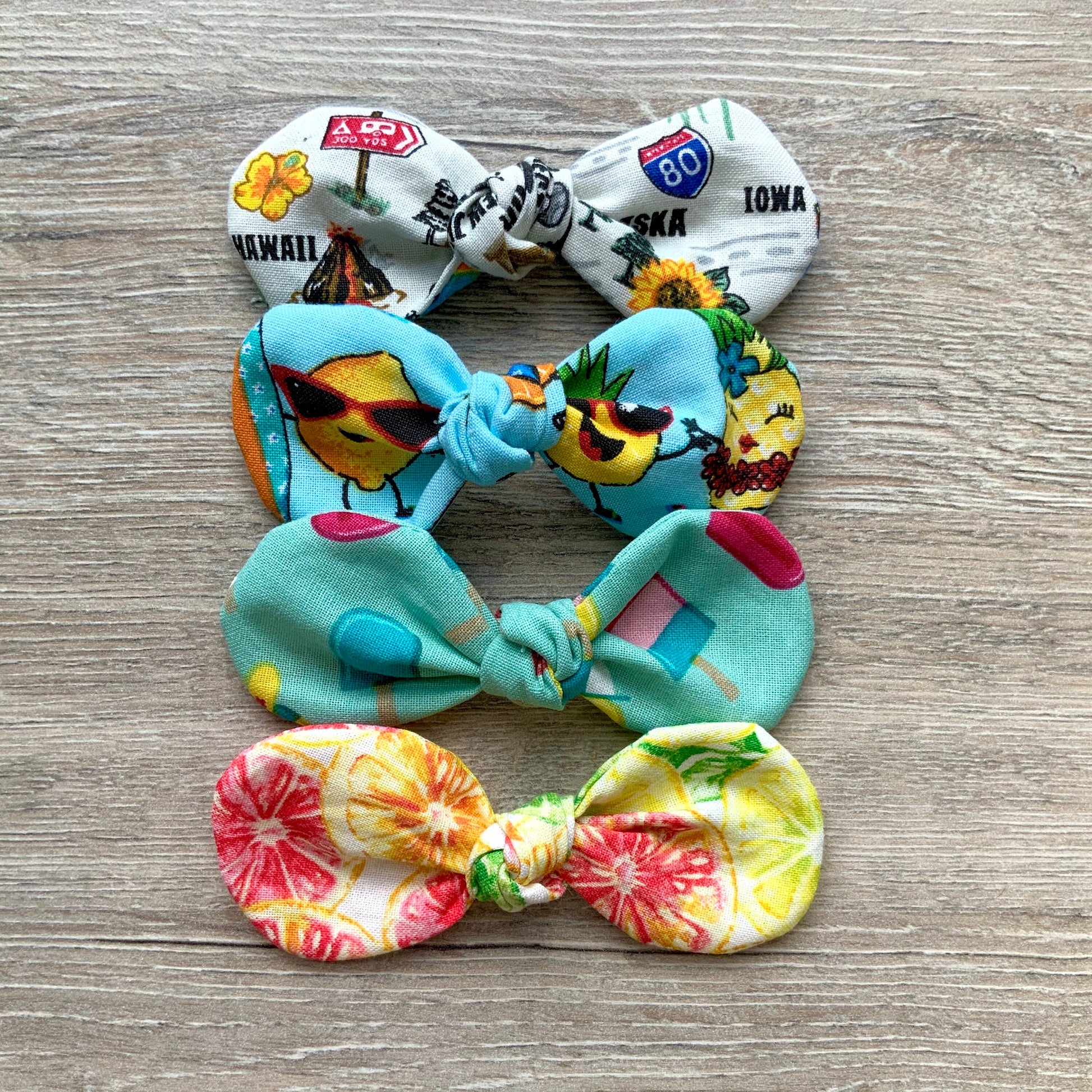 Summer Dog hair bow, Matching bandana & hair bow, girl dog bow, alligator clip, french barrette clip,