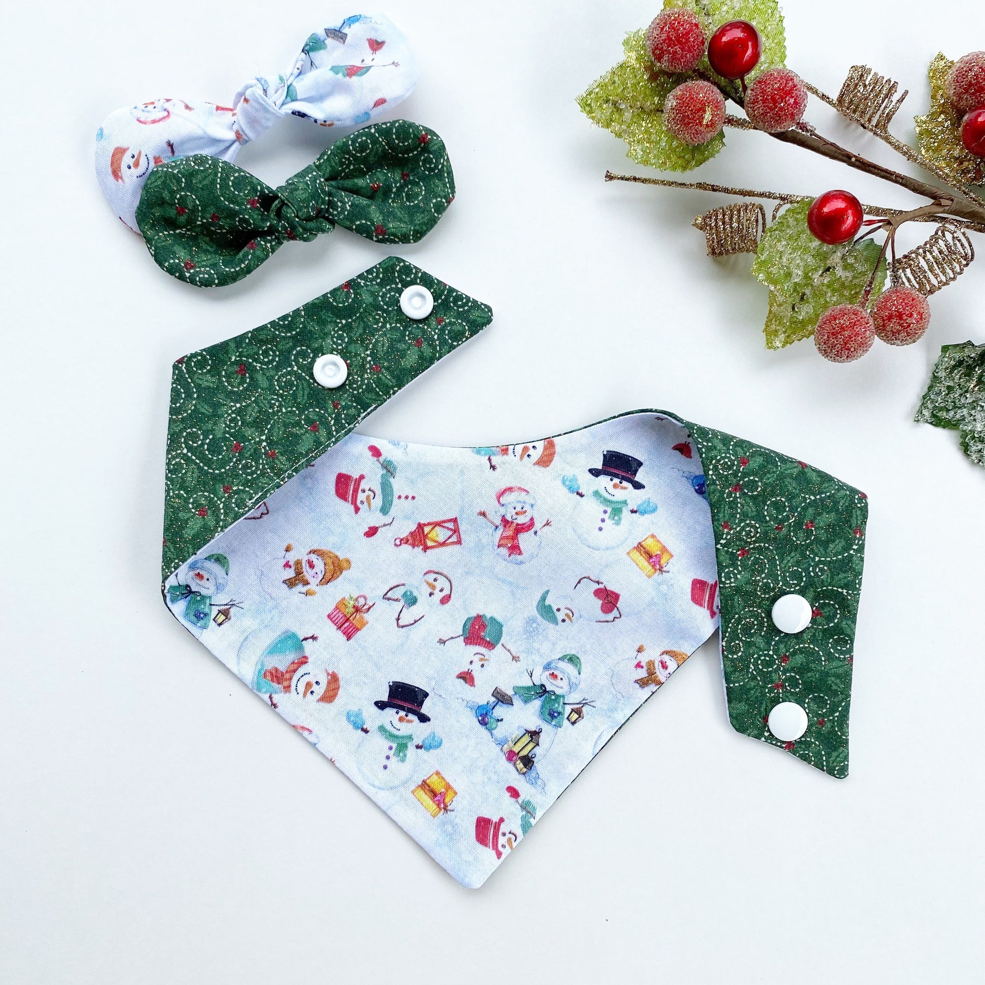 Christmas Dog Bandana, Snowman Print, Snap-On Pet Bandana
