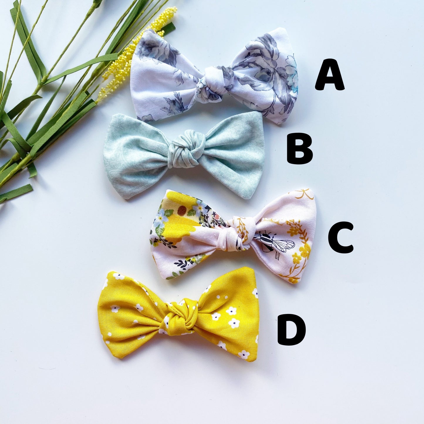 Garden Dog hair bow
