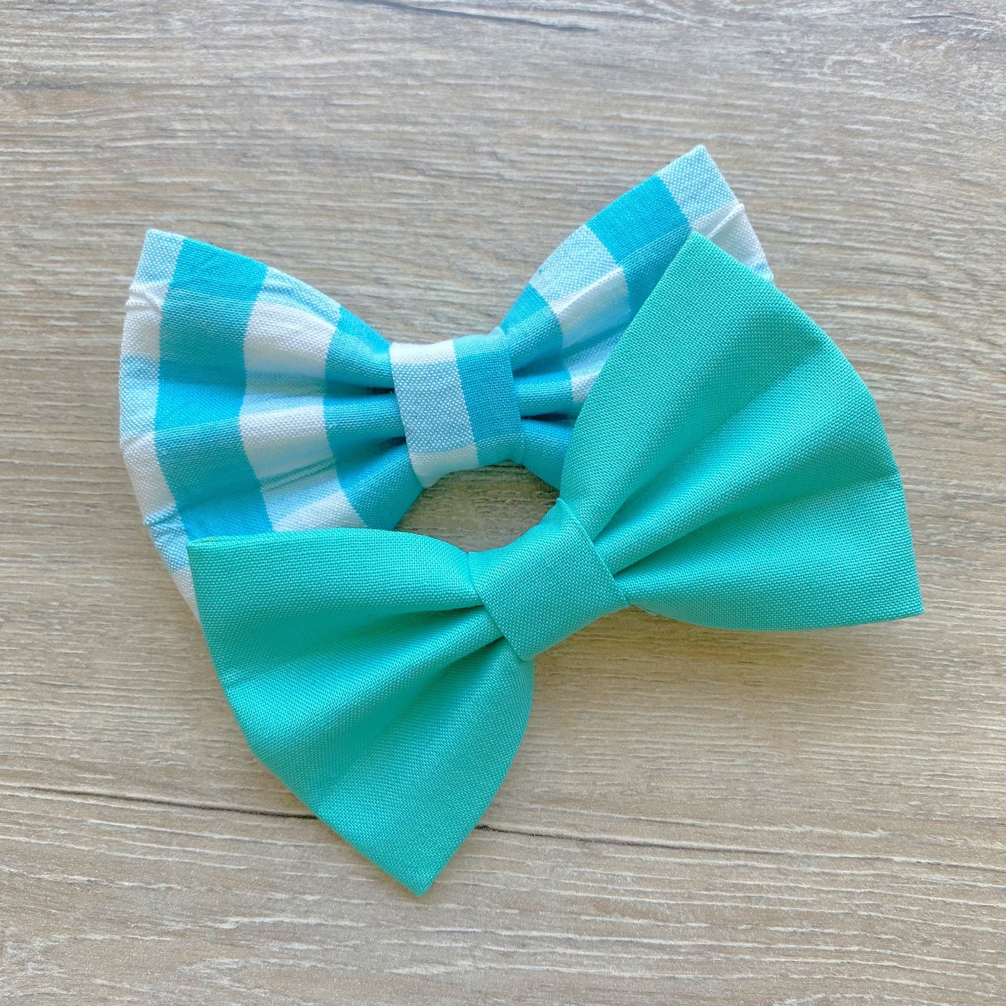 New! Blue Gingham Dog Bowtie, pet accessories, bow ties, spring dog accessories, dog collar, pet bow tie