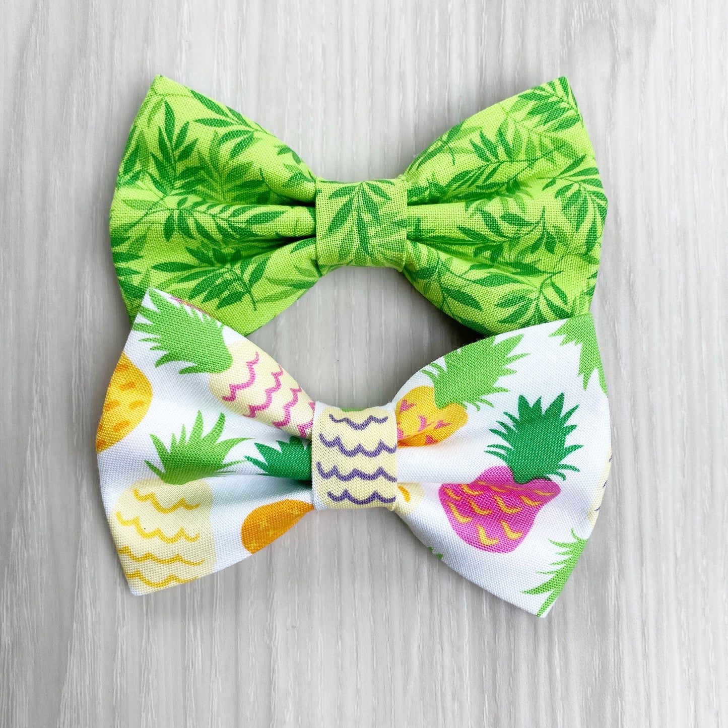 Summer Dog Bowtie, Tropical Pineapple
