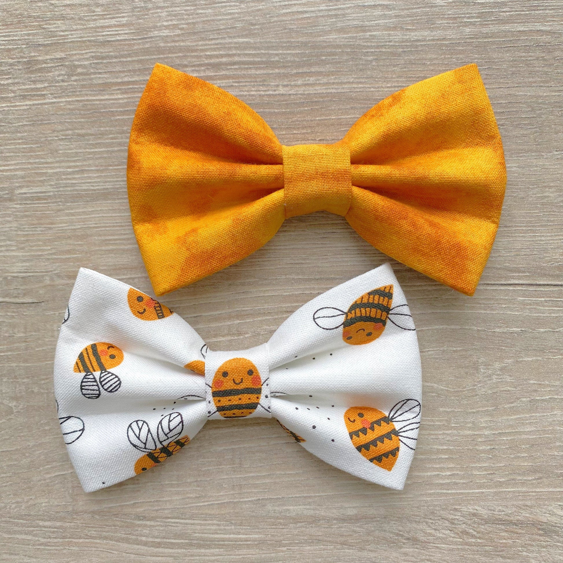 Honey Bees Dog Bowtie, pet accessories, bow ties, spring dog accessories, dog collar, pet bow tie