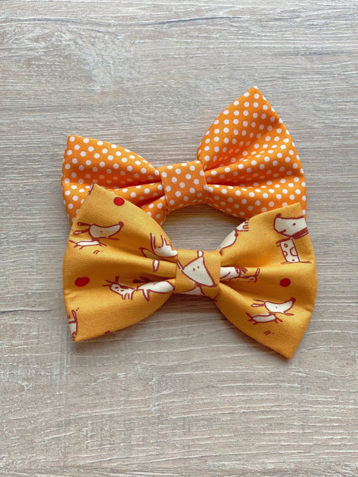 Plain Summer Pups Dog Bowtie