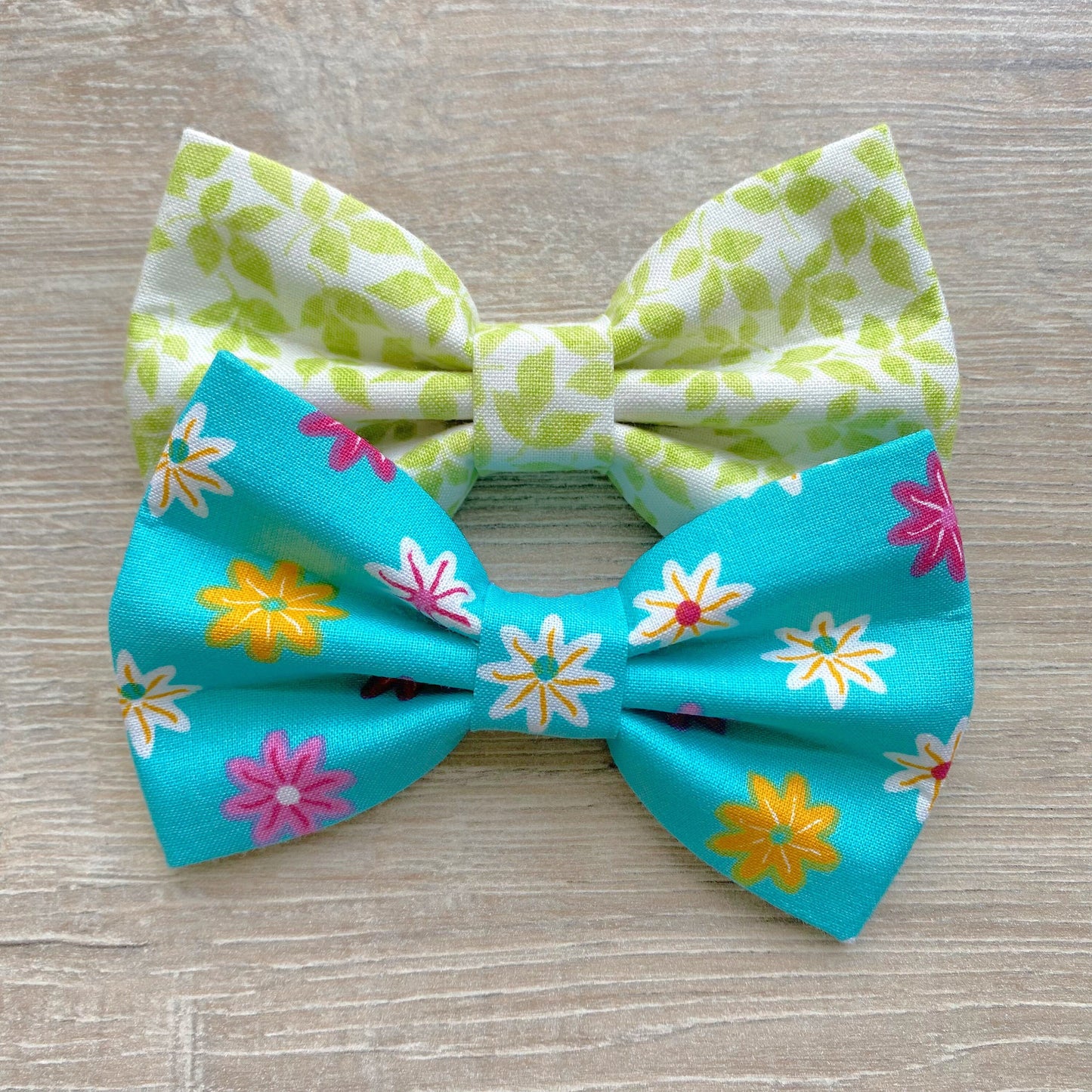 Assorted Flowers Dog Bowtie