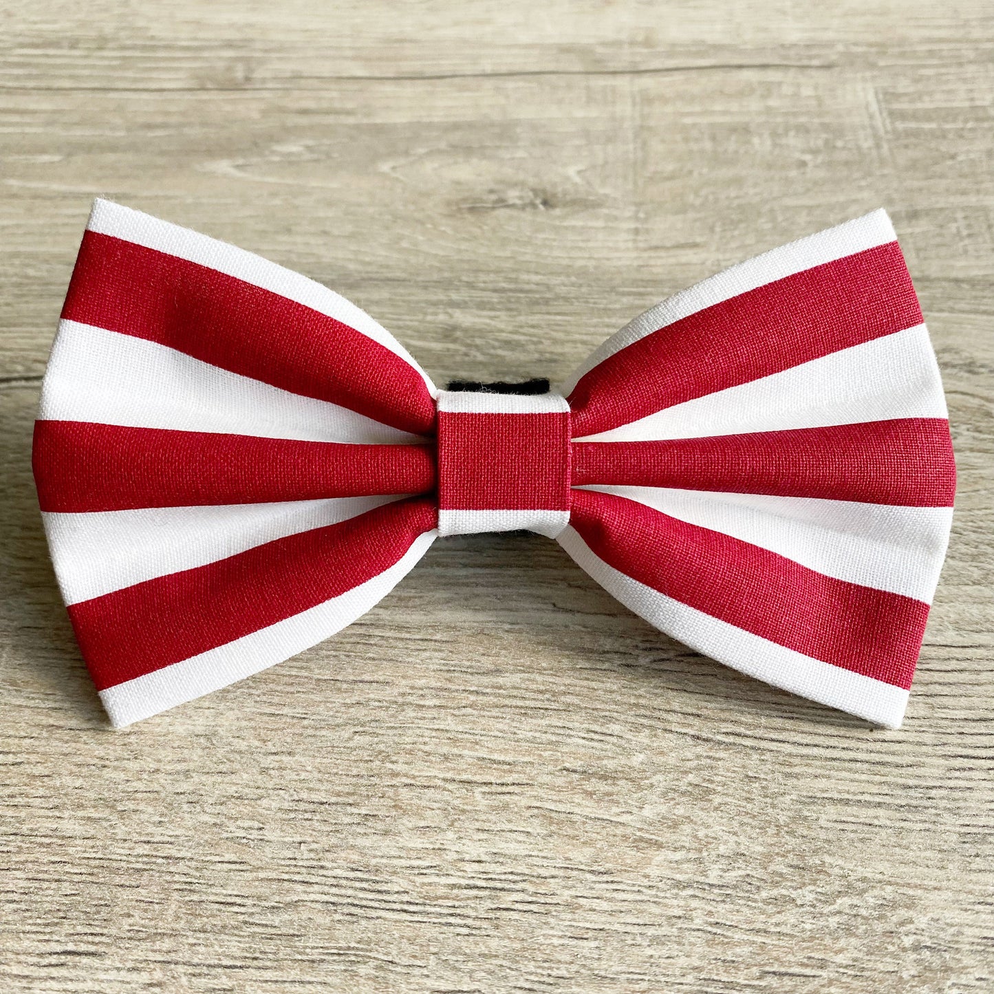 Red Stripesdog bowtie