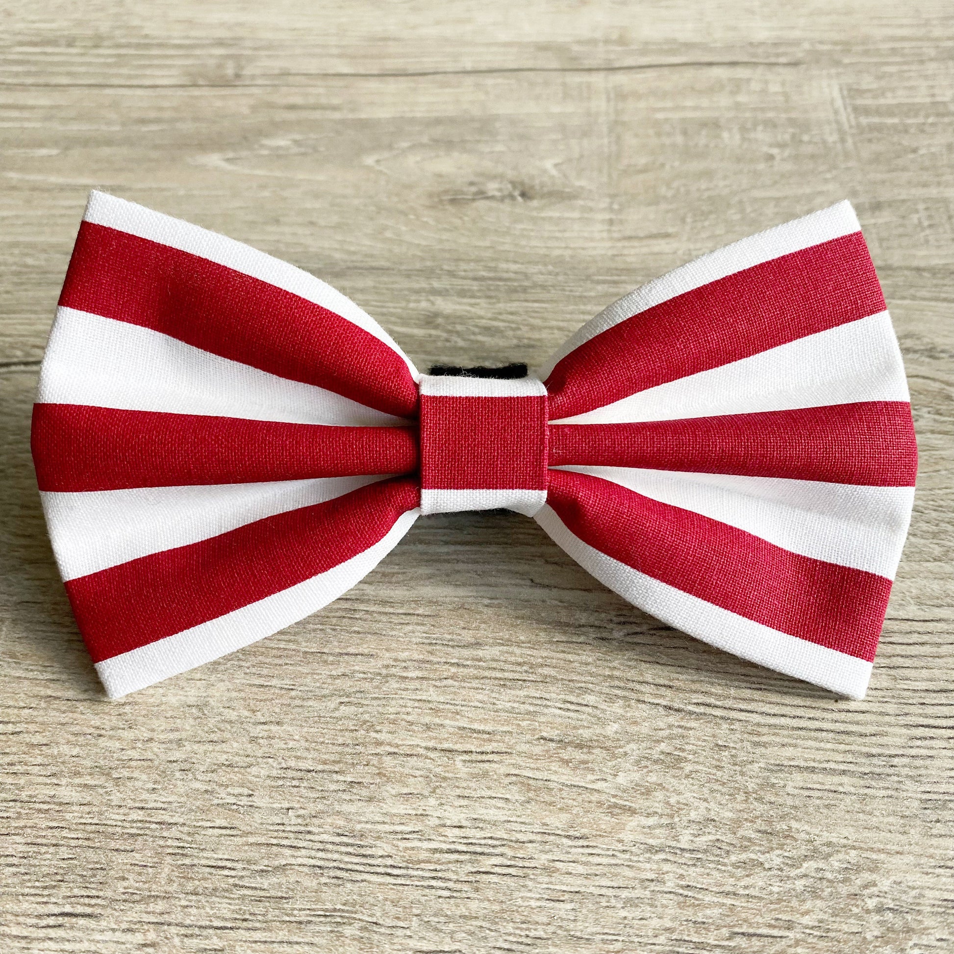 Red Stripesdog bowtie