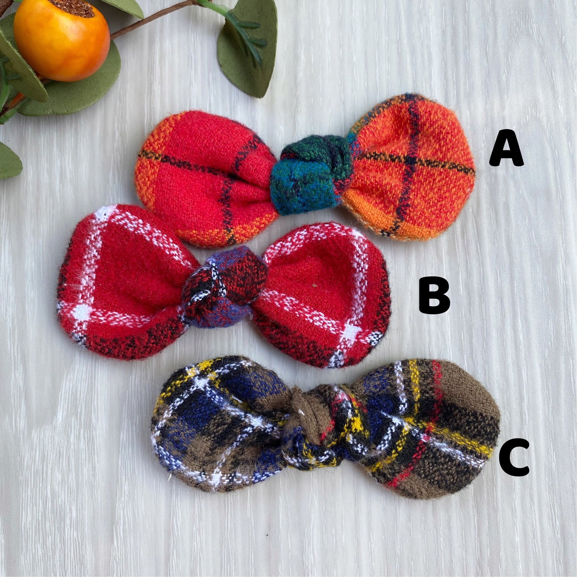 Fall Dog hair bow, flannel hair bows, clip for dogs, alligator clip, french barrette, Dog accessories, dog hair bows with clip