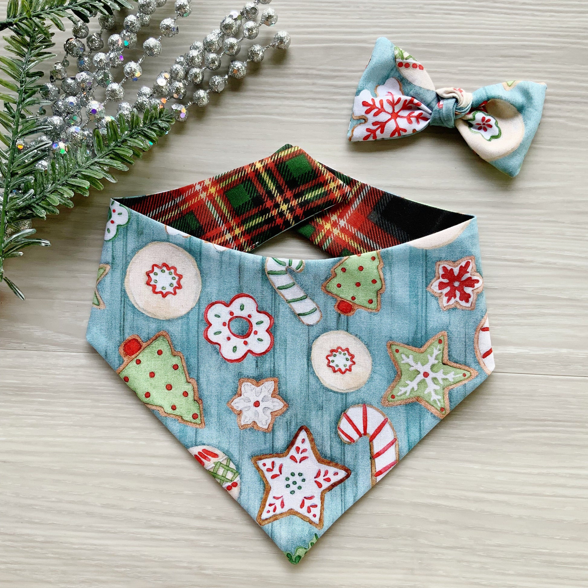 New! Christmas Dog bandana, Christmas Cookies Dog bandana, Snap on Bandana, Matching hair-bow, Bow and Bandana, Hair Scrunchies, red plaid