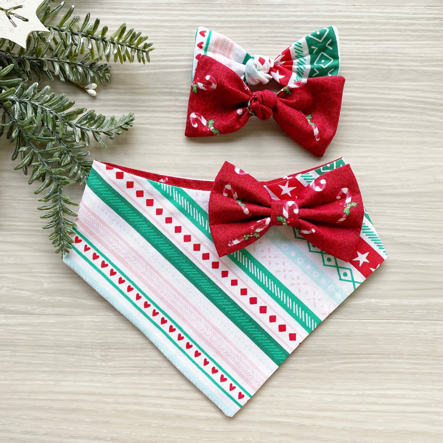 Christmas Dog bandana Candy cane Snap on Bandana