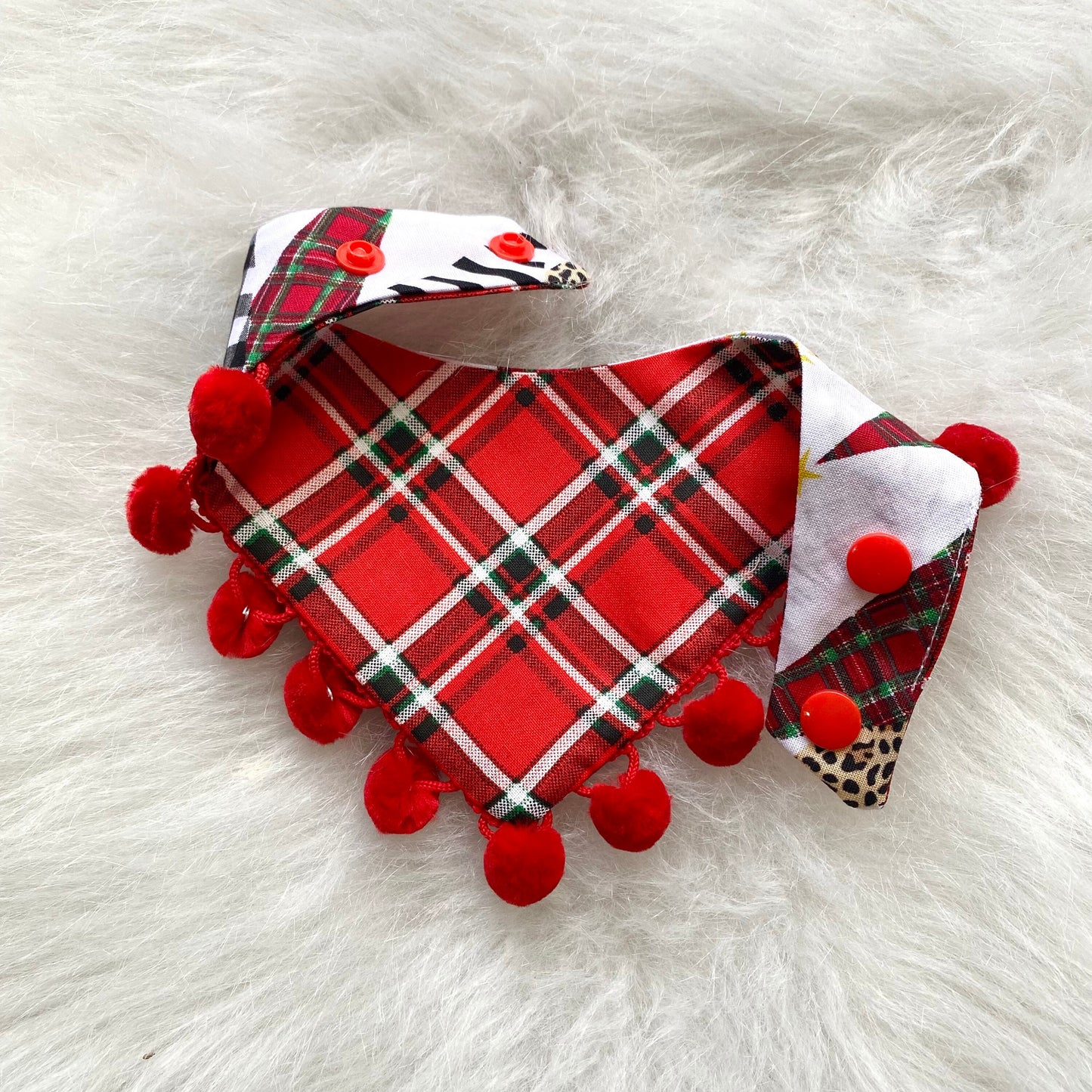 New! Christmas Dog bandana, Christmas tree Dog bandana, Snap on Bandana, Matching hair-bow, Bow and Bandana, Hair Scrunchies, red plaid