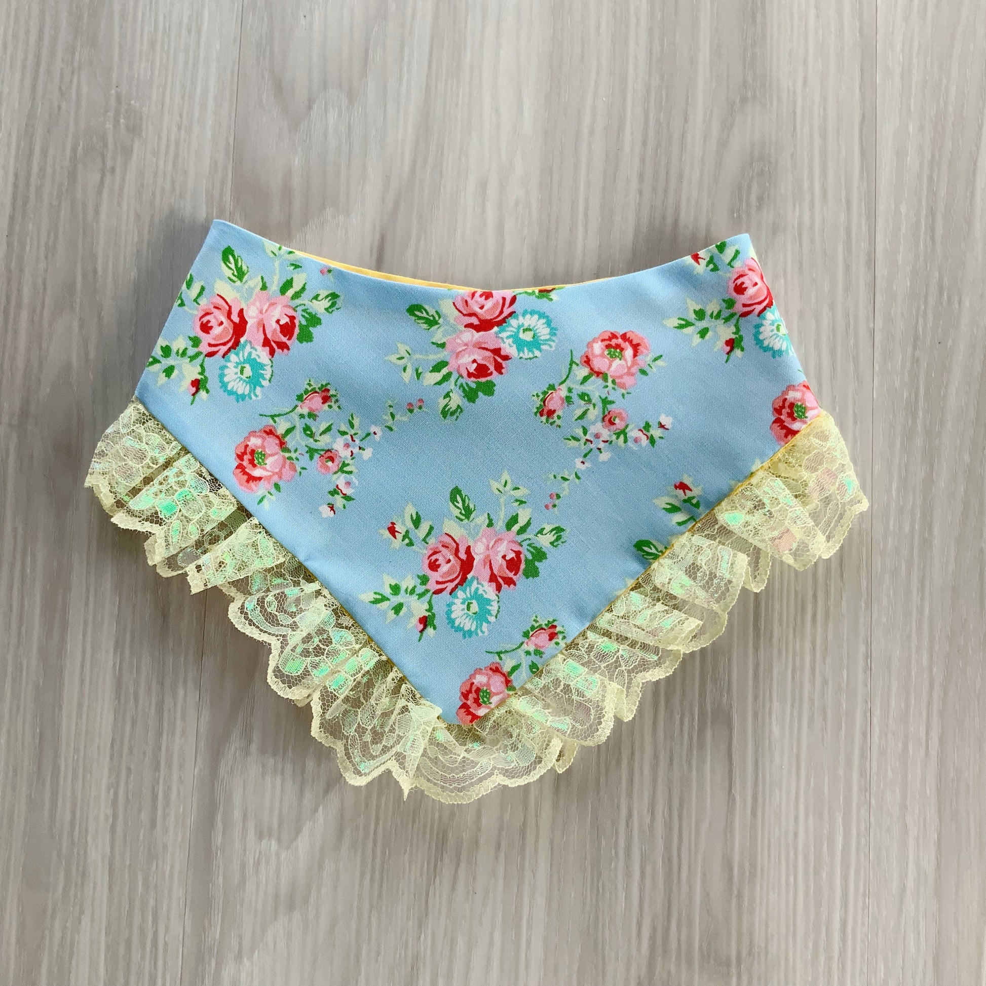 New Spring Dog bandana with lace, Blue and Yellow Floral, Snap on Bandana, Matching hair-bow, Bow and Bandana, Floral bandana