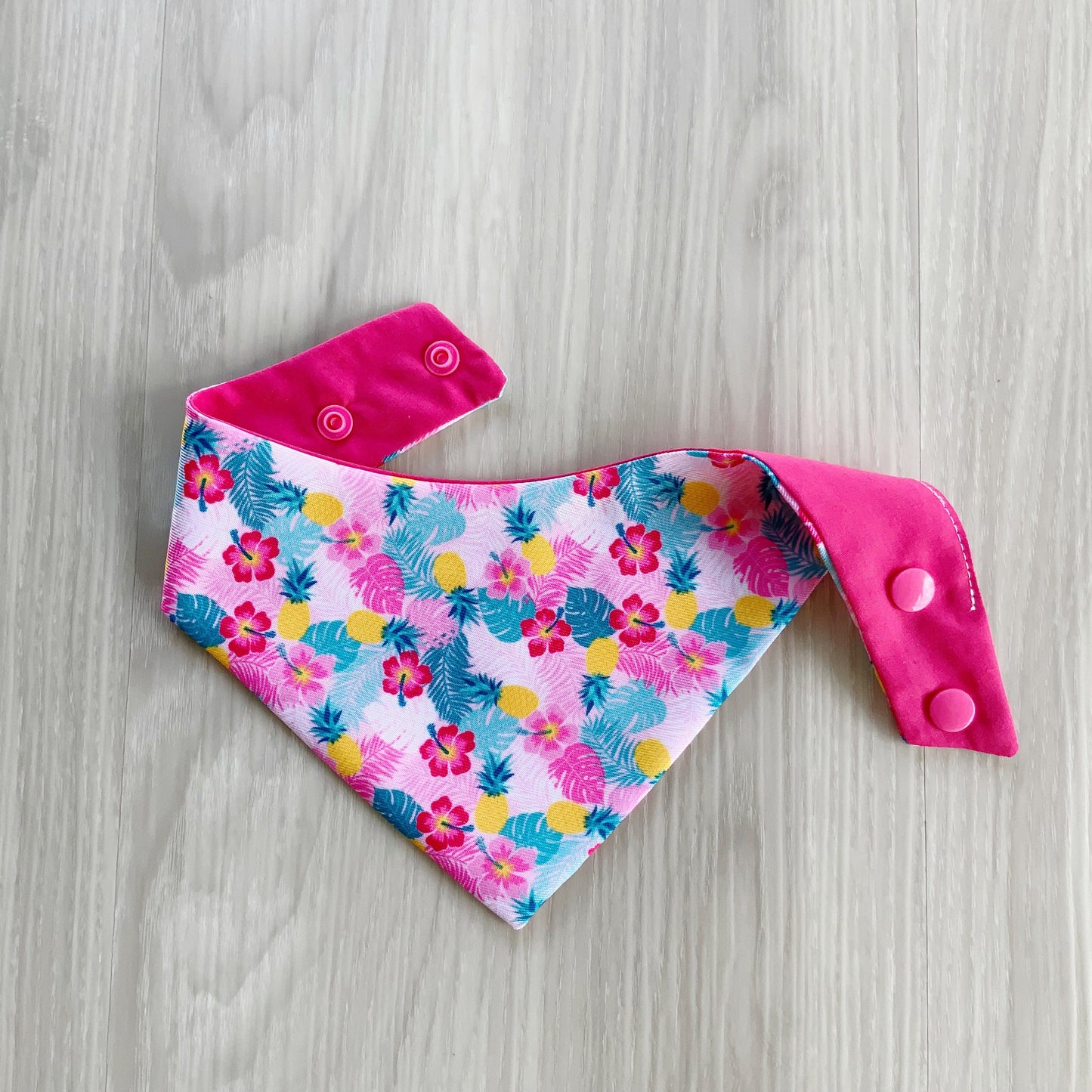 Pink Pineapple Dog bandana, Dog scarf, pet accessories, Snap on Bandana, Matching hair-bow, Bow and Bandana, Spring bandana