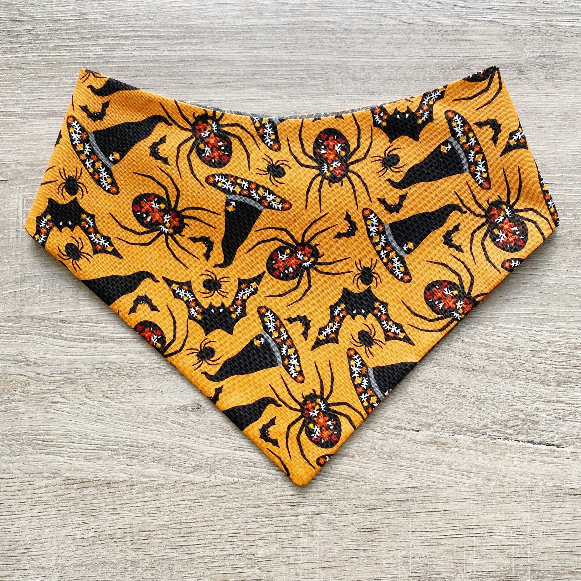 Halloween Dog bandana, Witch hats and Spiders, Dog bandana, Snap on Bandana, Matching hair-bow, Bow and Bandana, Hair Scrunchies