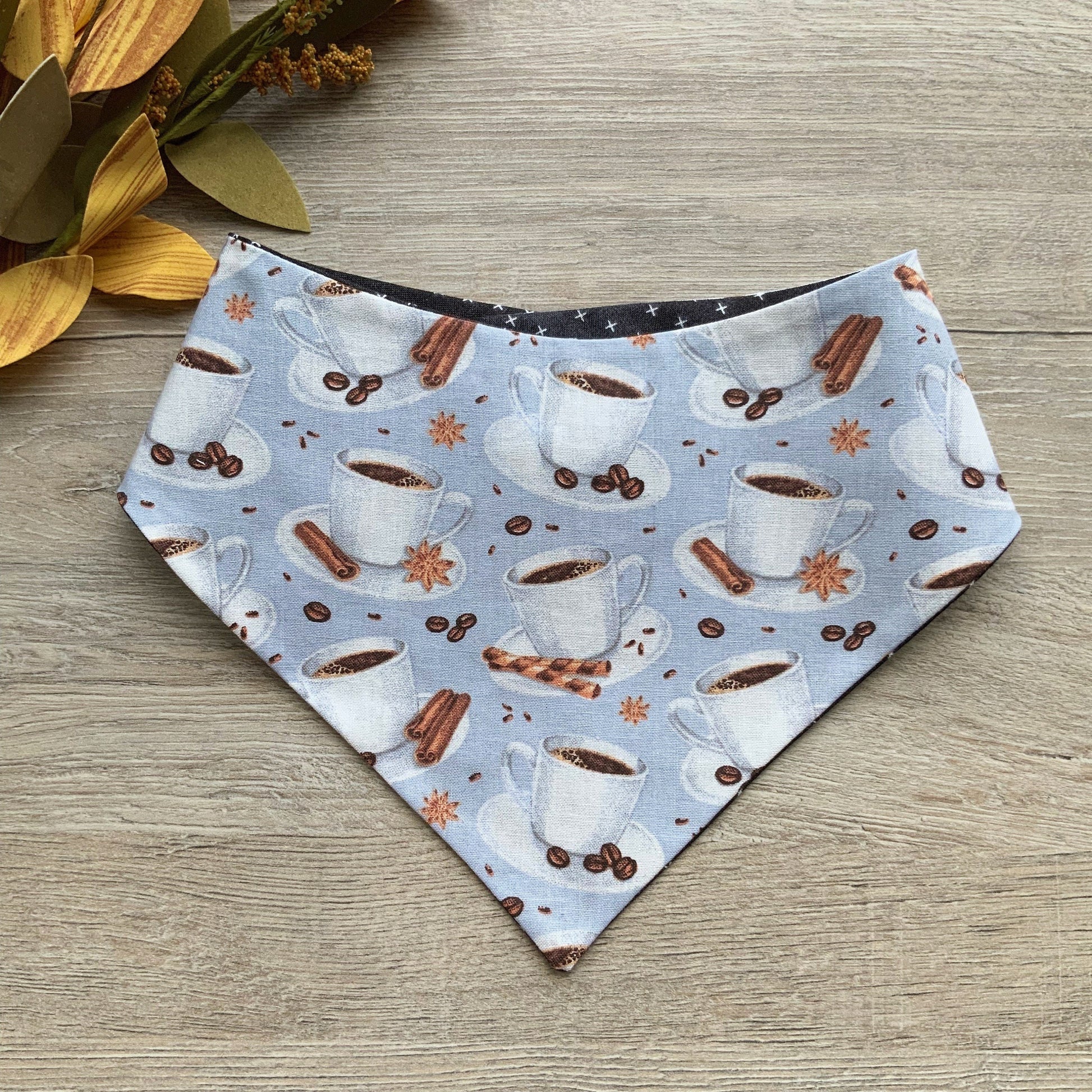 Fall Dog bandana, Coffee cinnamon, Snap on Bandana, Matching hair-bow, Bow and Bandana, Autumn scarf for dogs, Curved neckline
