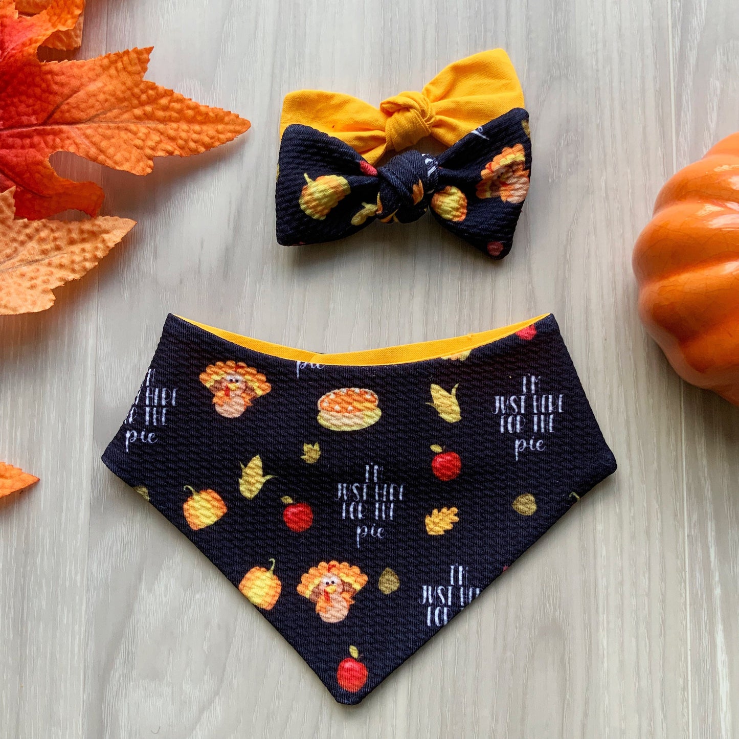 Fall Dog bandana, Thanksgiving pie, Snap on Bandana, Matching hair-bow, Bow and Bandana, Autumn scarf for dogs, Curved neckline