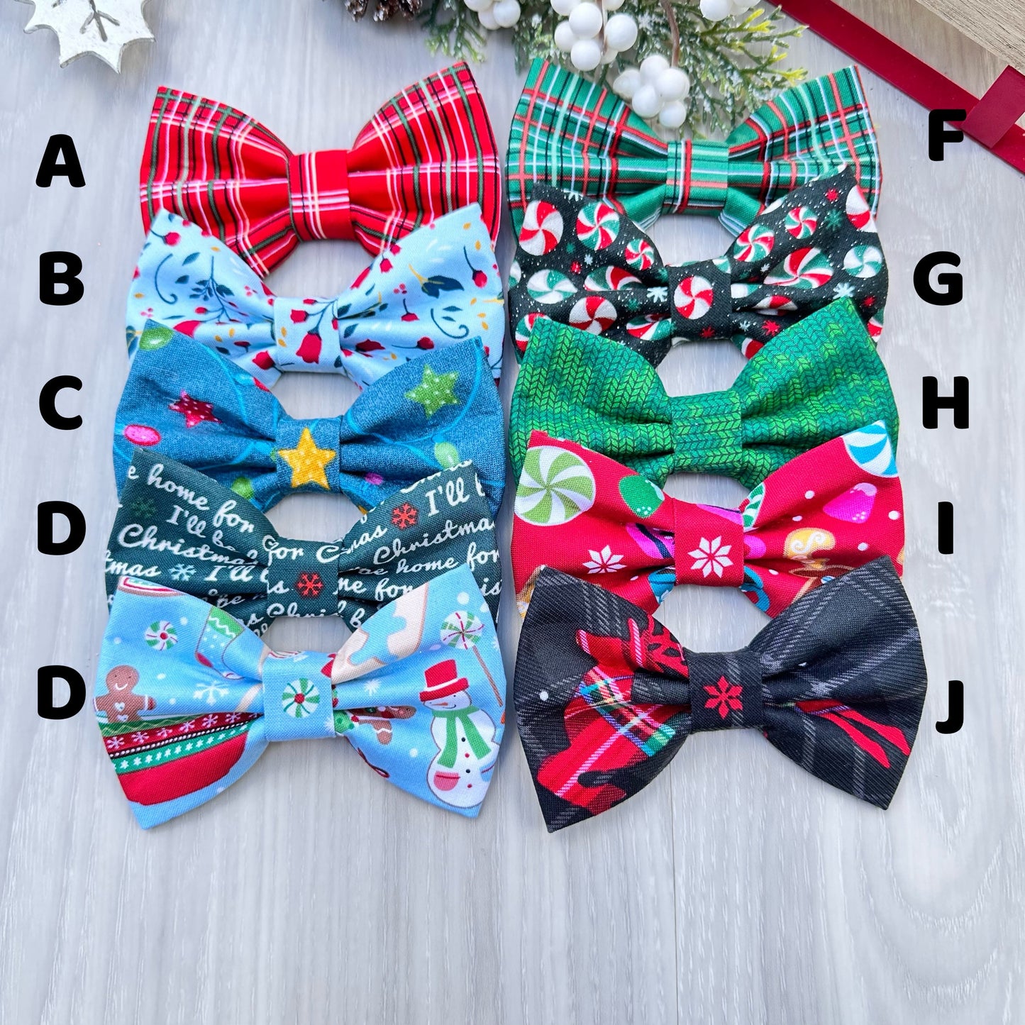 Christmas Dog bowtie