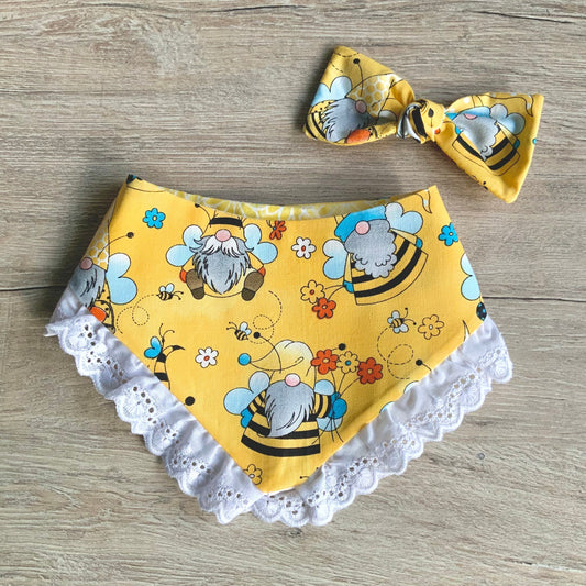 Gnomes bee Floral Dog bandana with trim