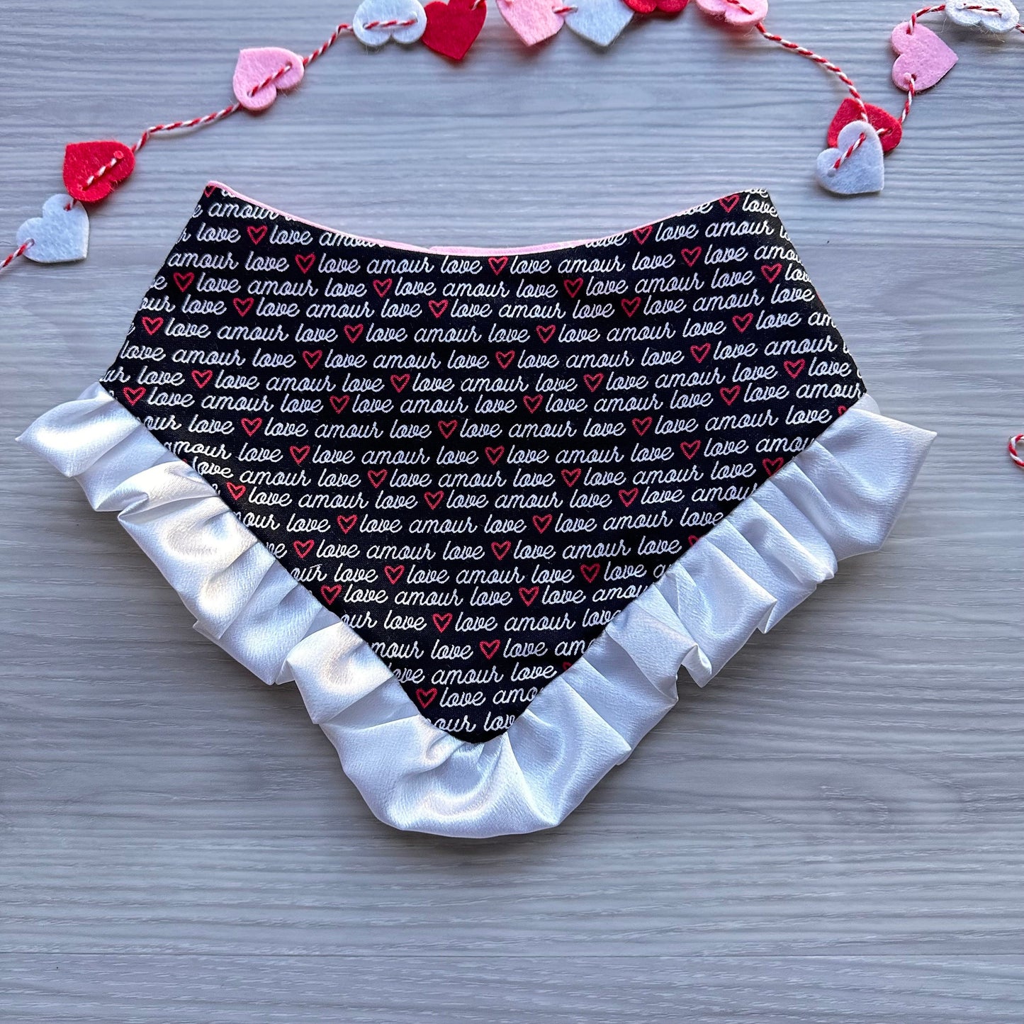 Valentine's Dog Bandana with Ruffles, Love Amour Pattern, Snap On