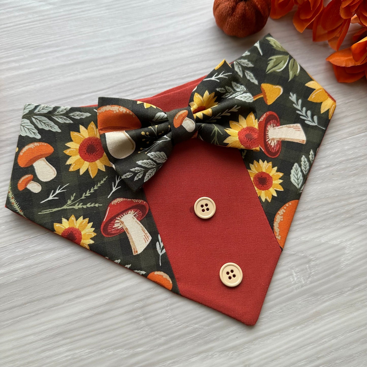 Fall Dog Tuxedo, Mushroom Autumn Dog Bandana, Dog bandana with Snaps, Pet scarf gift, Season dog scarf, Dog Bowtie, fancy Bandana